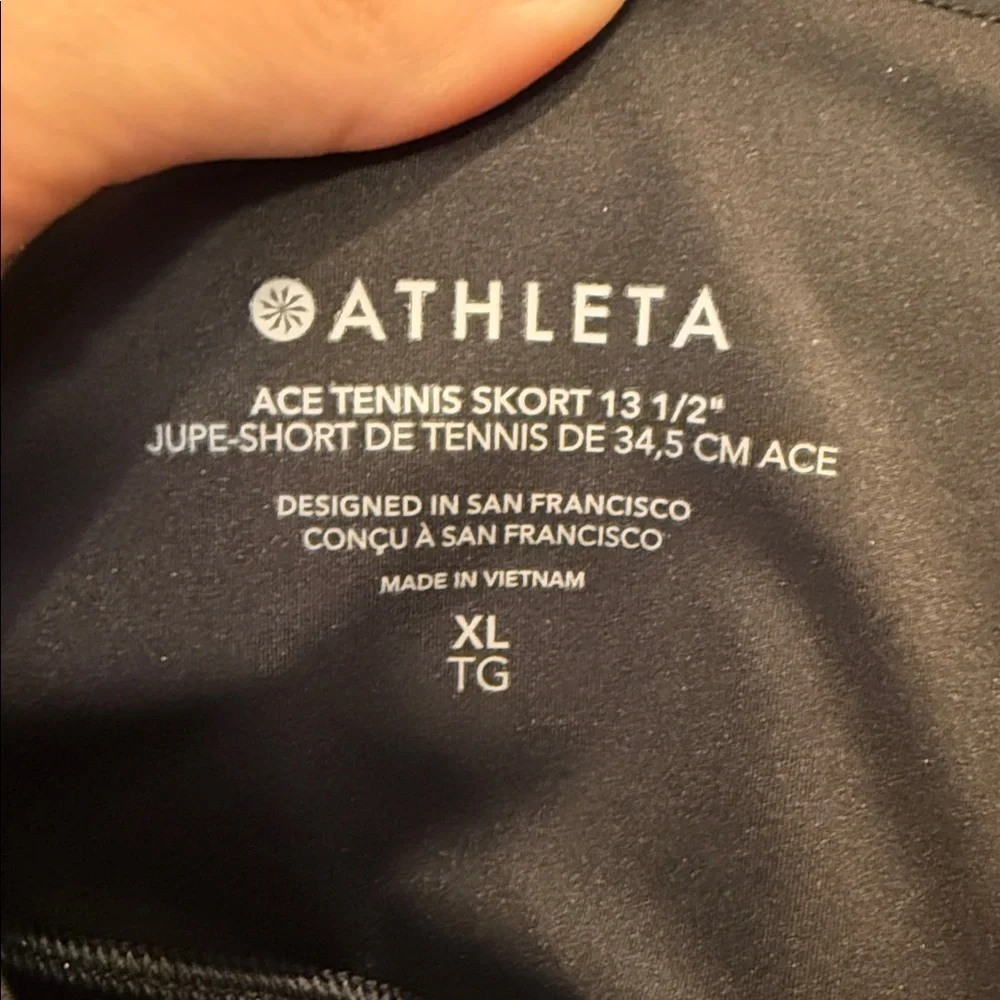 Athleta Ace Tennis Skort 13.5” Black XL NWT Swiftlite Athletic Pickleball Golf - Picture 2 of 5